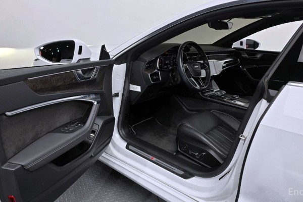 2020 Audi A7 с пробегом 57 037 км