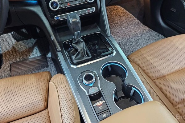 2021 Renault Samsung SM6 с пробегом 46 355 км