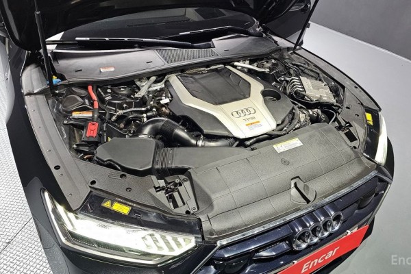 2020 Audi A7 с пробегом 93 576 км