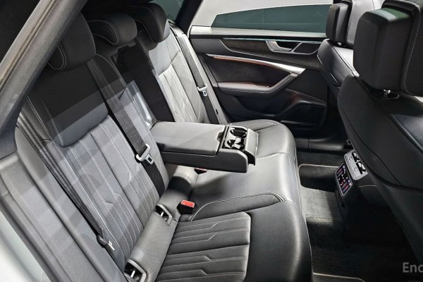 2021 Audi A7 с пробегом 35 115 км