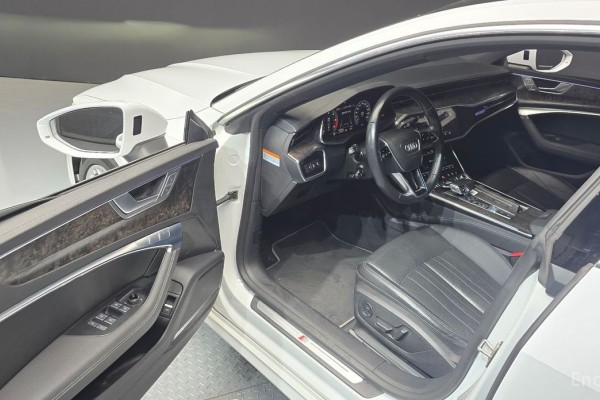 2021 Audi A7 с пробегом 108 930 км