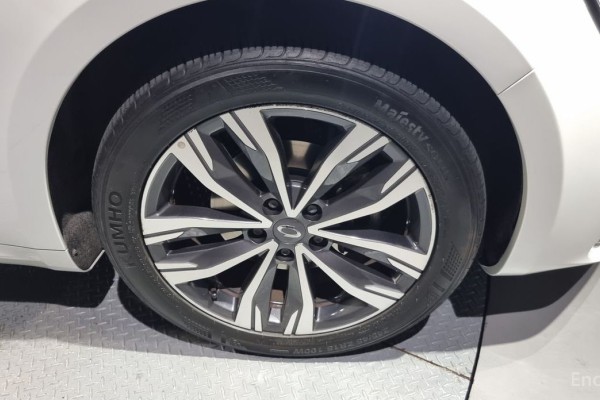 2021 Renault Samsung SM6 с пробегом 46 174 км