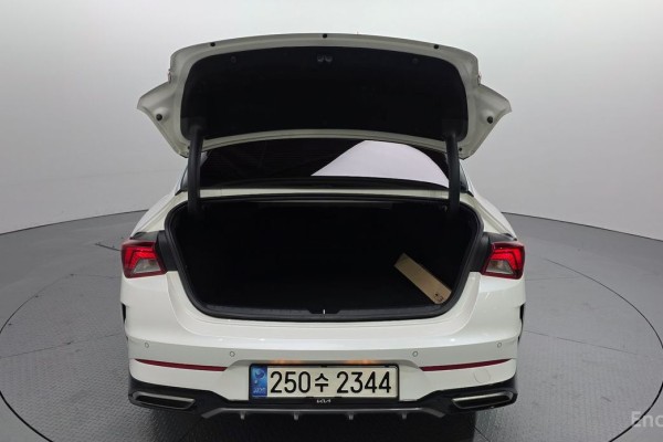 2021 Kia K5 с пробегом 56 394 км