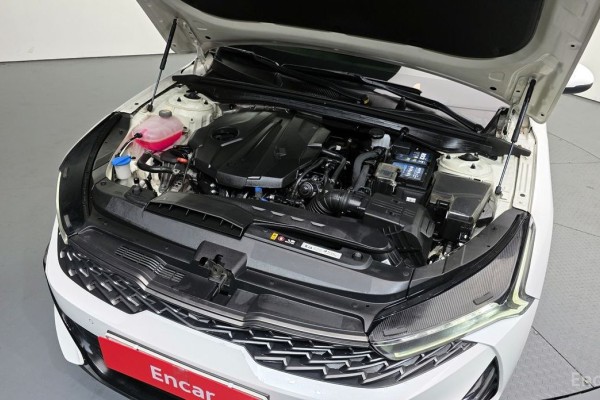 2021 Kia K5 с пробегом 85 554 км