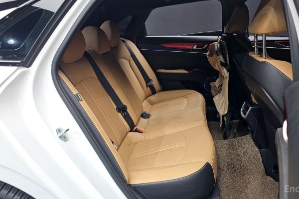 2022 Kia K5 с пробегом 102 643 км