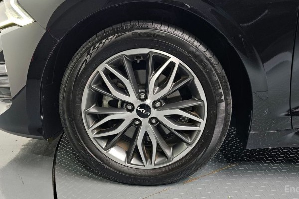 2021 Kia K5 с пробегом 83 268 км