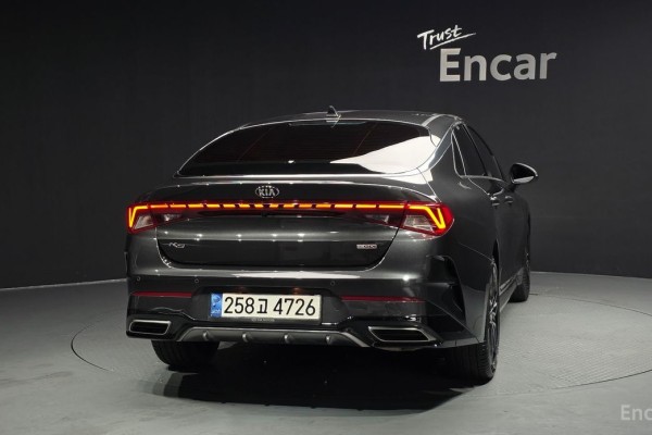 2021 Kia K5 с пробегом 49 685 км