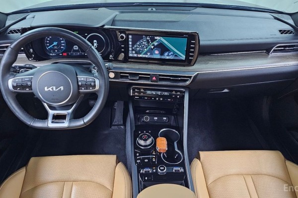 2022 Kia K5 с пробегом 32 109 км