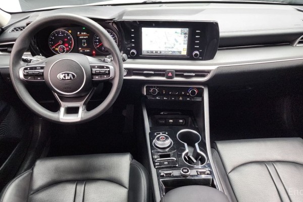 2021 Kia K5 с пробегом 81 220 км