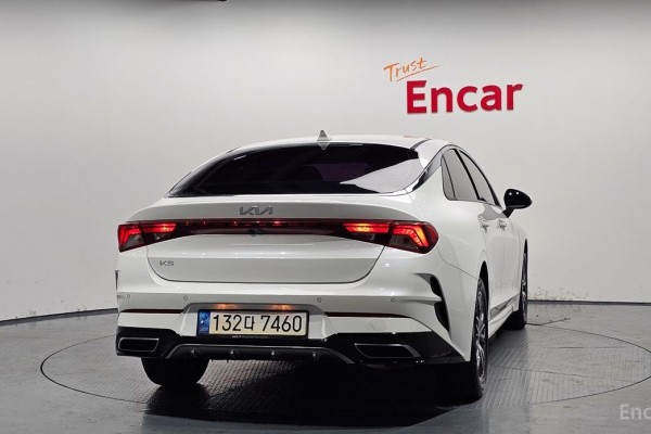 2022 Kia K5 с пробегом 79 450 км