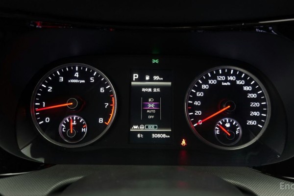 2021 Kia K5 с пробегом 30 808 км