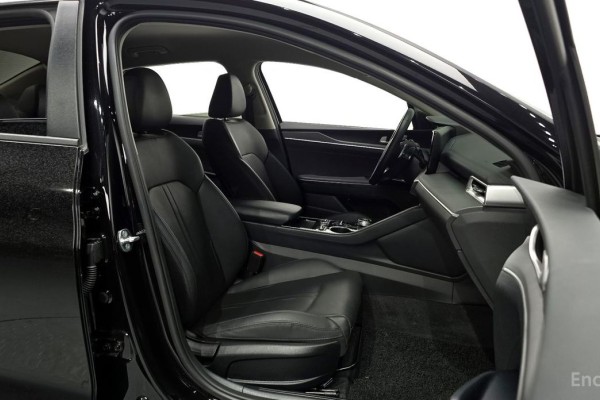 2021 Kia K5 с пробегом 30 808 км