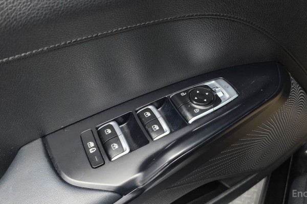 2021 Kia K5 с пробегом 54 015 км