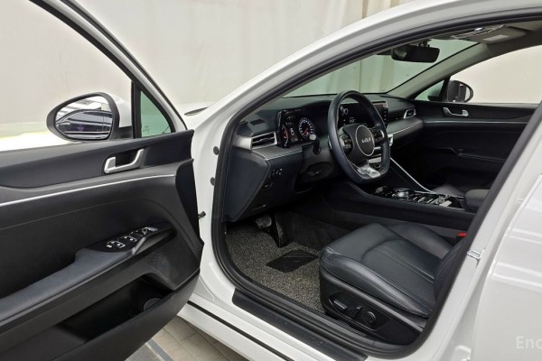 2021 Kia K5 с пробегом 36 856 км