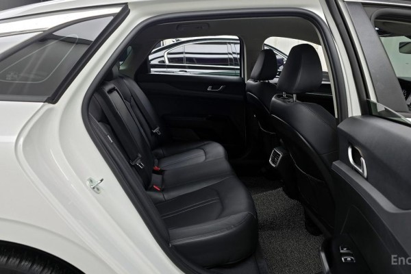 2021 Kia K5 с пробегом 36 856 км