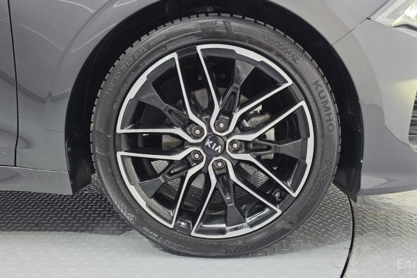 2021 Kia K5 с пробегом 55 609 км