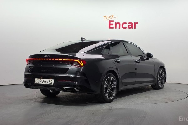 2022 Kia K5 с пробегом 79 958 км