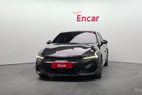 2022 Kia K5 с пробегом 79 958 км