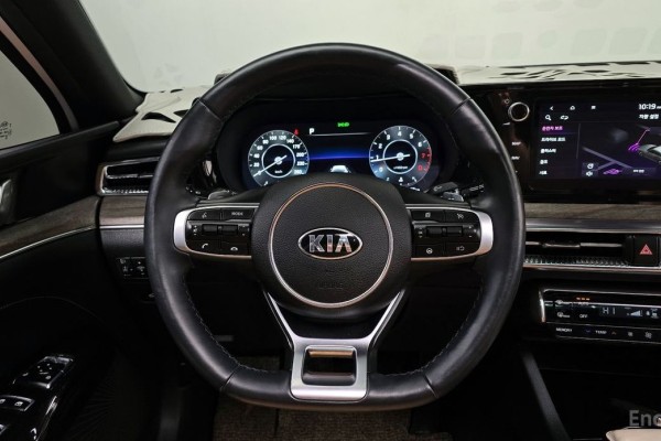2021 Kia K5 с пробегом 53 682 км