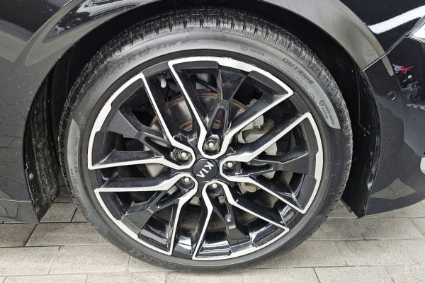 2021 Kia K5 с пробегом 76 034 км