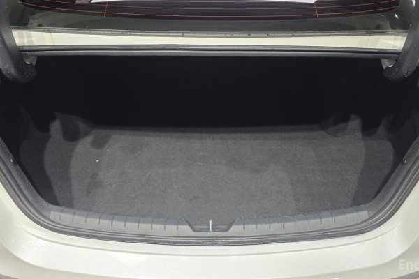 2022 Kia K5 с пробегом 92 934 км