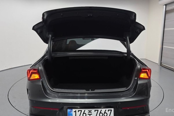 2021 Kia K5 с пробегом 55 609 км