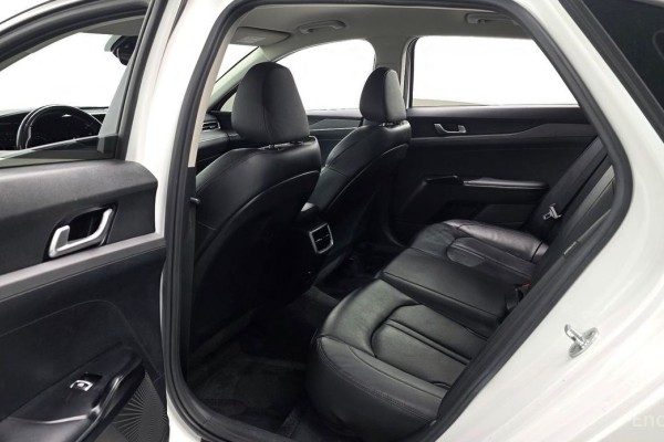 2022 Kia K5 с пробегом 102 896 км