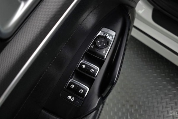 2022 Kia K5 с пробегом 102 896 км