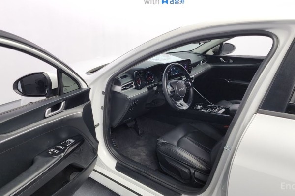 2022 Kia K5 с пробегом 63 848 км