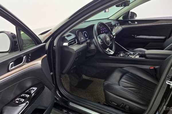 2021 Kia K5 с пробегом 54 921 км