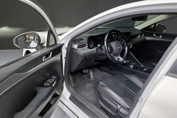 2022 Kia K5 с пробегом 89 630 км