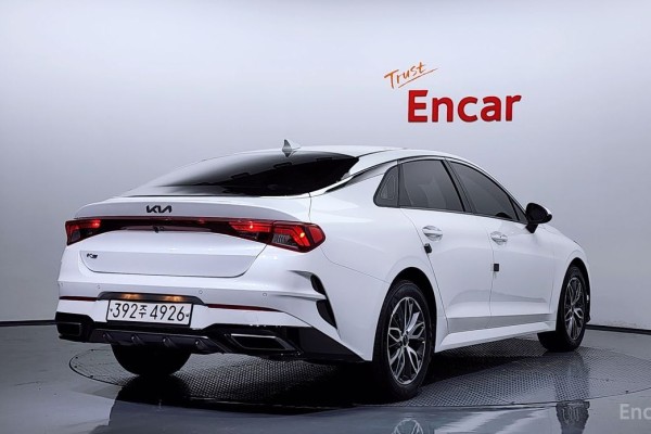 2022 Kia K5 с пробегом 66 879 км