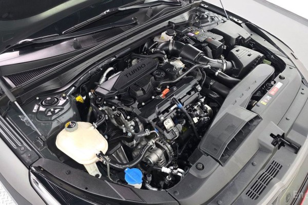 2021 Kia K5 с пробегом 42 359 км