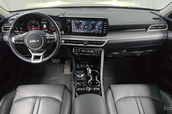 2021 Kia K5 с пробегом 31 262 км