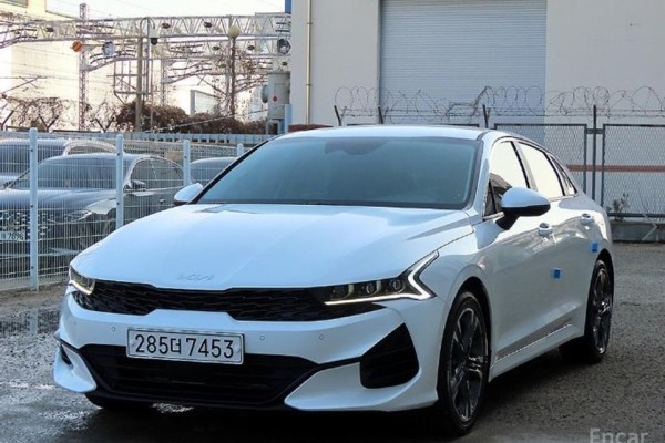 2021 Kia K5 с пробегом 65 402 км