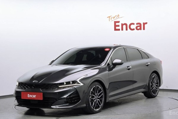 2021 Kia K5 с пробегом 42 359 км