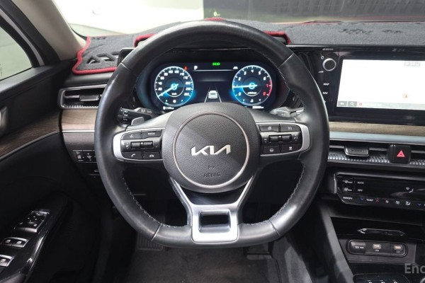 2022 Kia K5 с пробегом 39 550 км