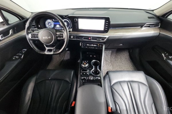 2021 Kia K5 с пробегом 85 898 км