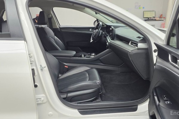 2022 Kia K5 с пробегом 100 405 км