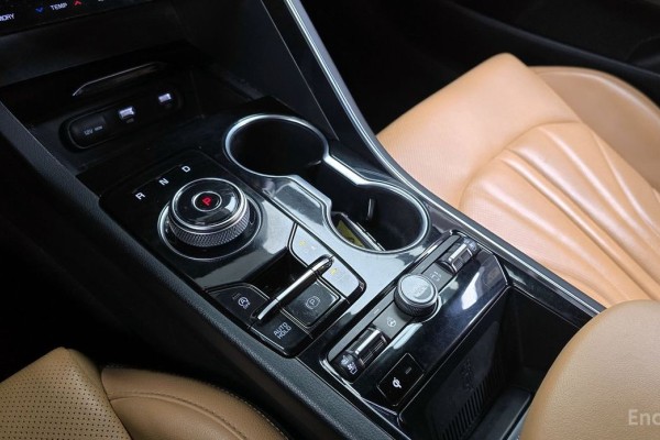 2021 Kia K5 с пробегом 83 775 км