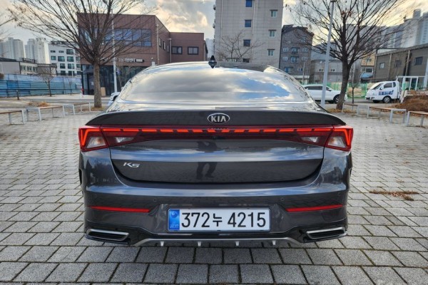 2021 Kia K5 с пробегом 92 933 км
