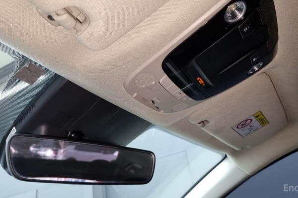 2021 Kia K5 с пробегом 95 000 км