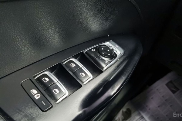 2021 Kia K5 с пробегом 95 000 км