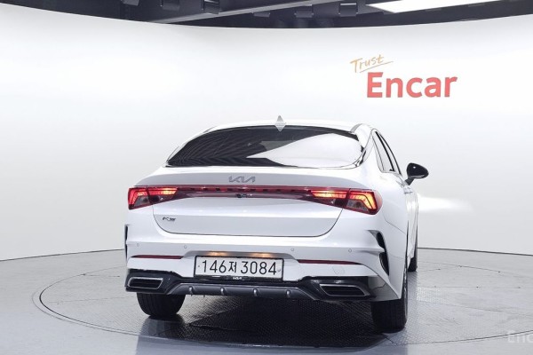 2022 Kia K5 с пробегом 76 613 км