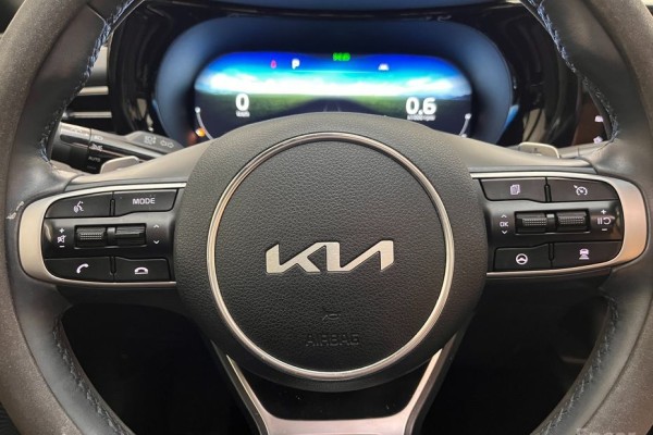 2022 Kia K5 с пробегом 93 771 км