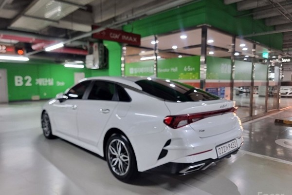 2022 Kia K5 с пробегом 104 647 км