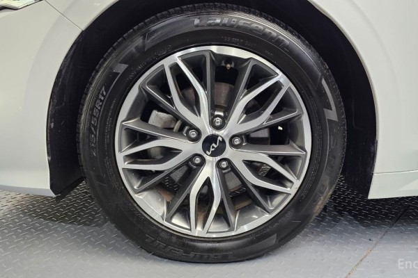 2022 Kia K5 с пробегом 74 232 км