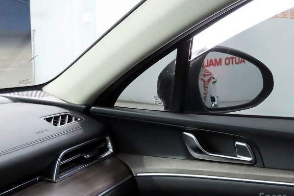 2021 Kia K5 с пробегом 71 993 км