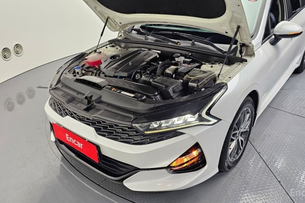 2022 Kia K5 с пробегом 76 613 км