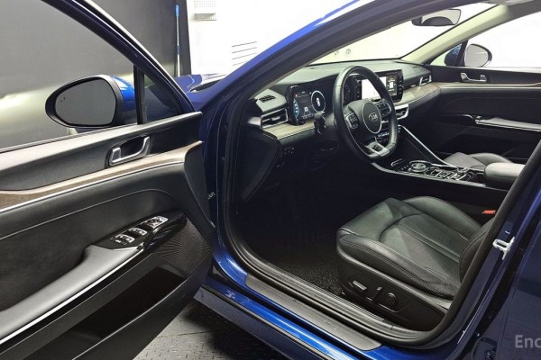 2021 Kia K5 с пробегом 37 274 км